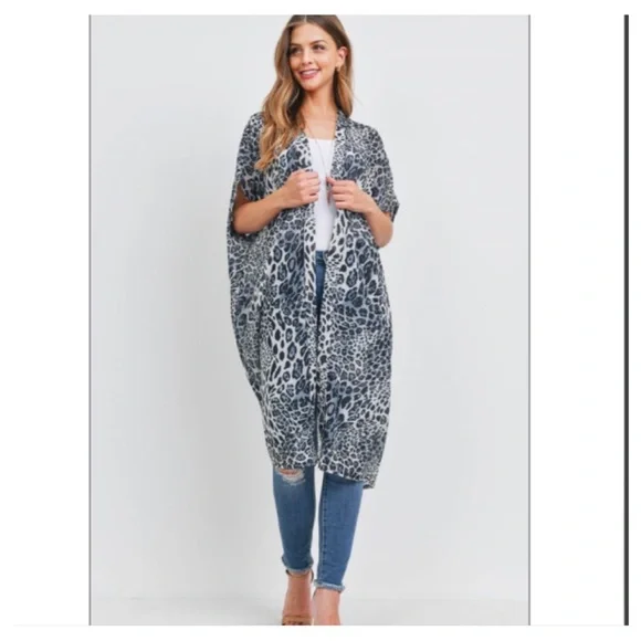 WOW Animal Print Soft Kimono Wrap Swim Coverup Robe Cardigan Sleeves OSF… - Picture 4 of 7